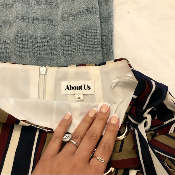 Mini Skirt - Picture 5 of 6